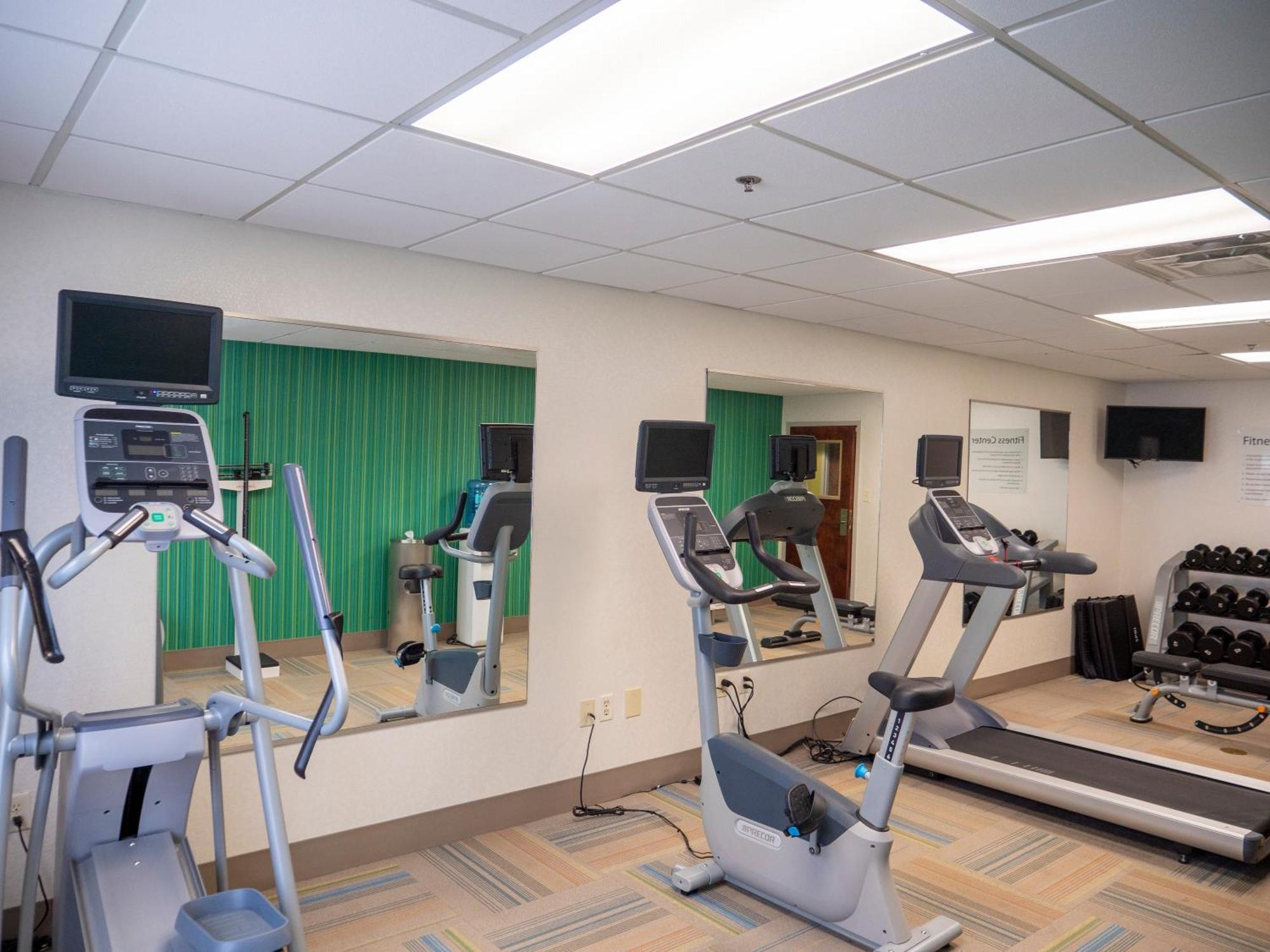 Holiday Inn Express & Suites Greenville Airport I85 By Ihg Exterior photo